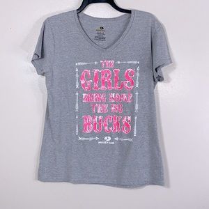 Mossy Oak “the girls bring home the big bucks” T-shirt size L